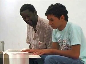 Zio E Nipote Gay porno e video di sesso in alta qualità su ...