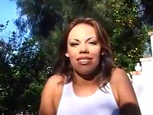 Jeune Baby Sitter Anal - Porno @ RueNu.com