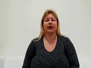 Adelesexyuk Ass