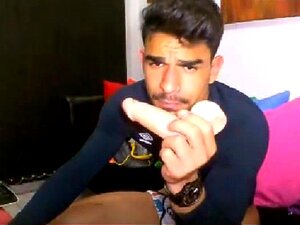 Cum In Latino porno e video di sesso in alta qualità su AmorePorno.com
