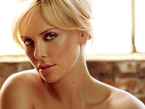 Charlize Theron Sex porno e video di sesso in alta qualità su ...