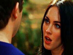 Megan Fox Supergirl porno y videos de sexo en alta calidad en ...