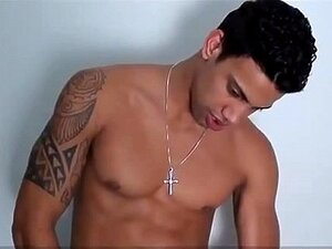 Juan Pablo Llano porno y videos de sexo en alta calidad en ...