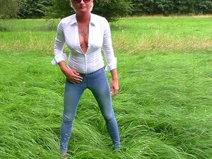 Mari D Élodie Ageron - Porno @ RueNu.com