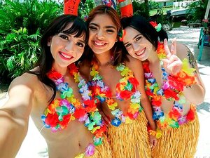 Leid School - Porno @ RueNu.com