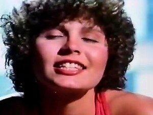 Desiree Cousteau porno e video di sesso in alta qualità su ...