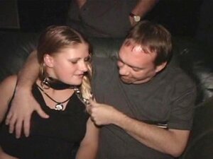 Porn Public porno e video di sesso in alta qualità su AmorePorno.com