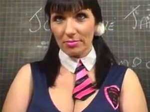 Josephine Chaplin porno y videos de sexo en alta calidad en ...