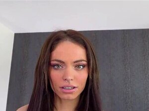 Clara Mia - Porno @ RueNu.com