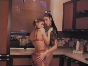 Oksana Akin Šina porno e video di sesso in alta qualità su ...