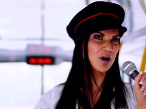 Brazzer Facial - Porno @ RueNu.com
