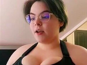Tik Tok Hot porno e video di sesso in alta qualità su AmorePorno.com