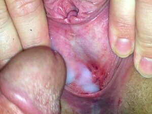 Figa Stretta porno e video di sesso in alta qualità su AmorePorno.com