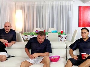 سكس في صالون