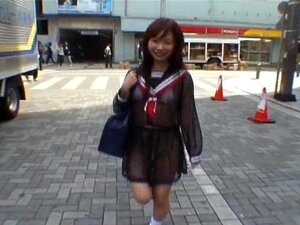 Mikan Tsumiki - Porno @ RueNu.com