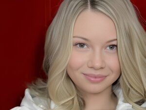 Obejrzyj prawdziwy orgazm dla drobnej blond laski na teraz! - Laska, Blondynka, ślicznotki Porno Prawdziwy orgazm dla drobnej blond laski